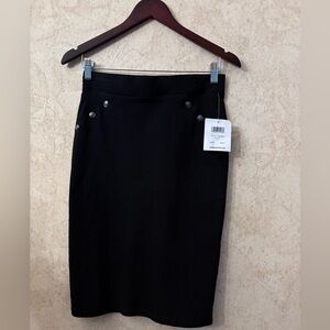 89th & Madison Black Pencil Skirt